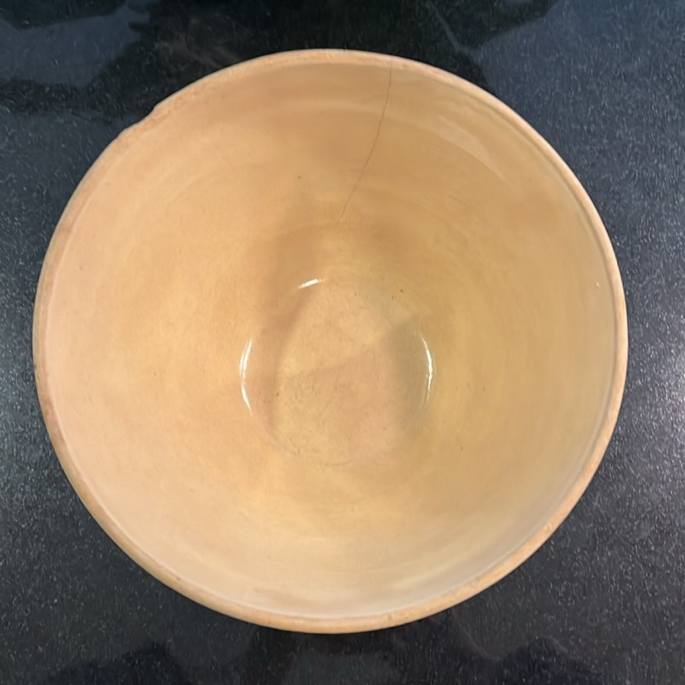 Antique (1930s) McCoy Yellow Ware Stoneware Bowl with Blue & Pink Stripes - Picture 4 of 14